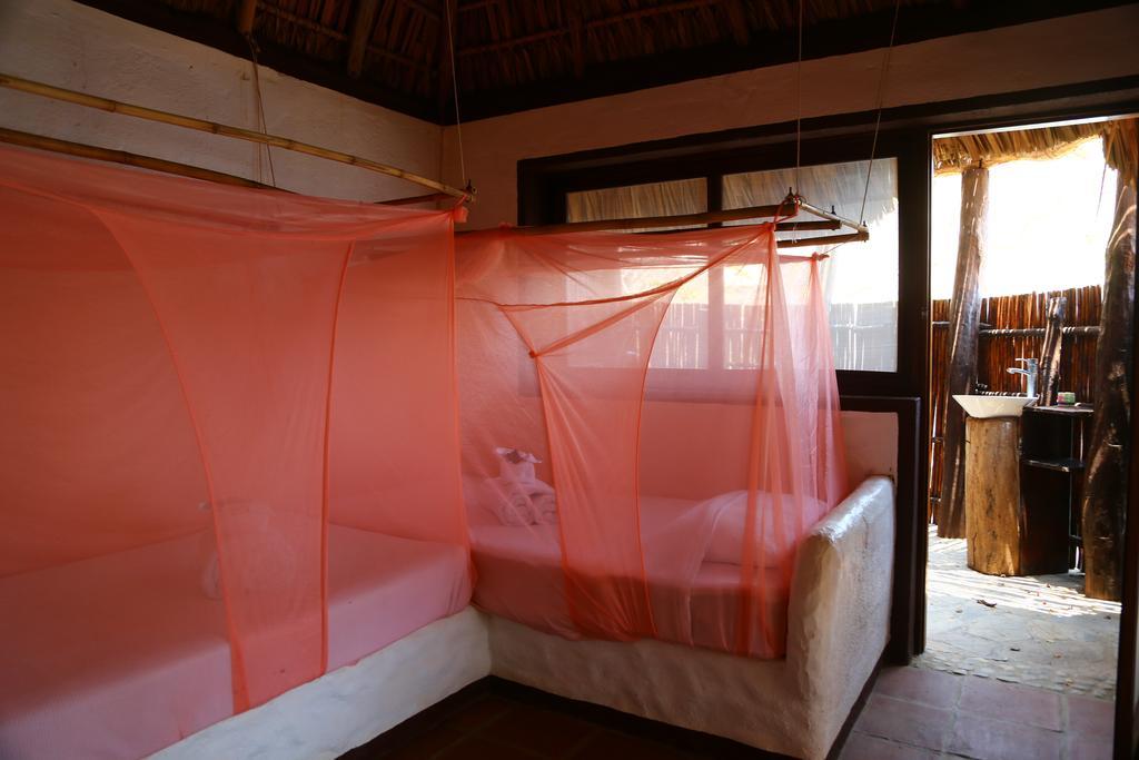 Hotel Bahia De La Luna Arroyo Cruz Екстер'єр фото