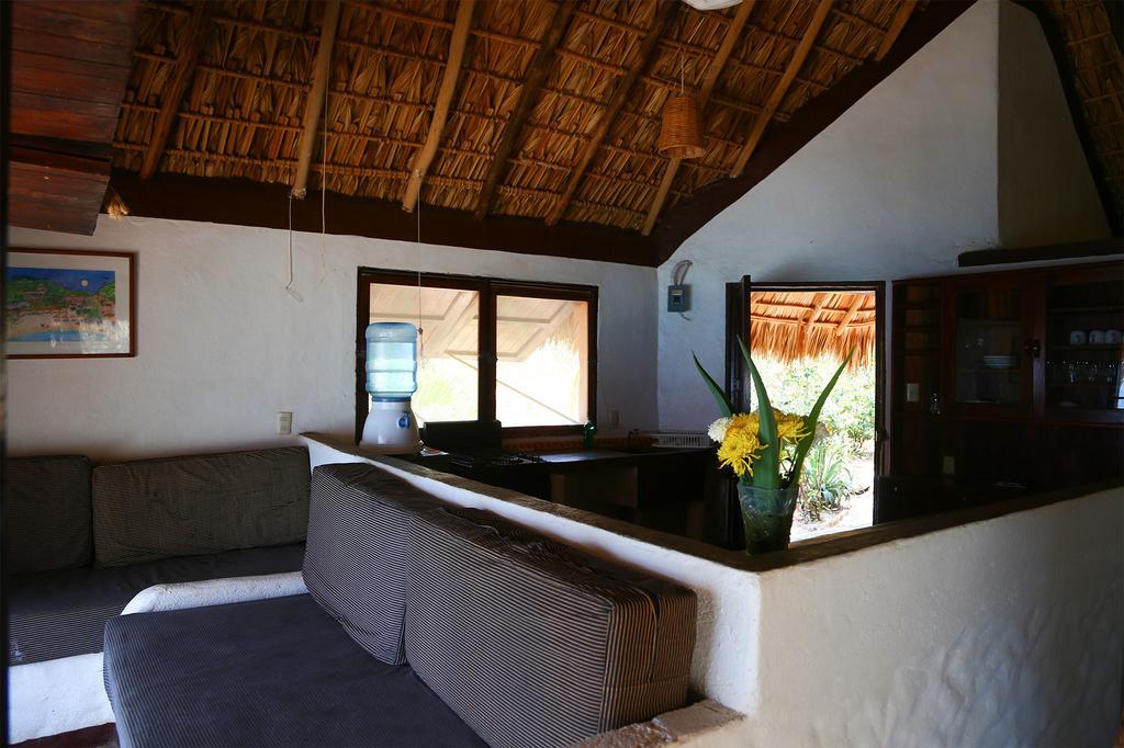Hotel Bahia De La Luna Arroyo Cruz Екстер'єр фото