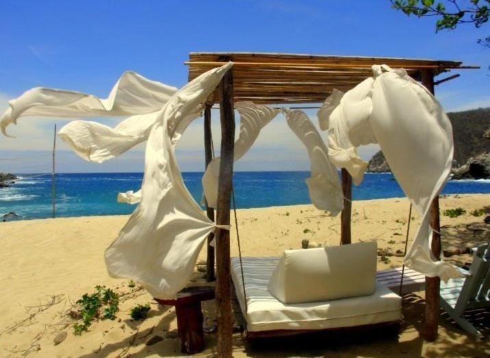 Hotel Bahia De La Luna Arroyo Cruz Номер фото